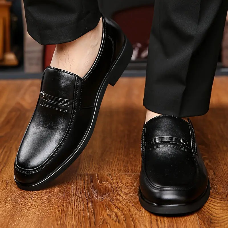 Herren Klassische Penny Loafers Mit Glänzendem Finish