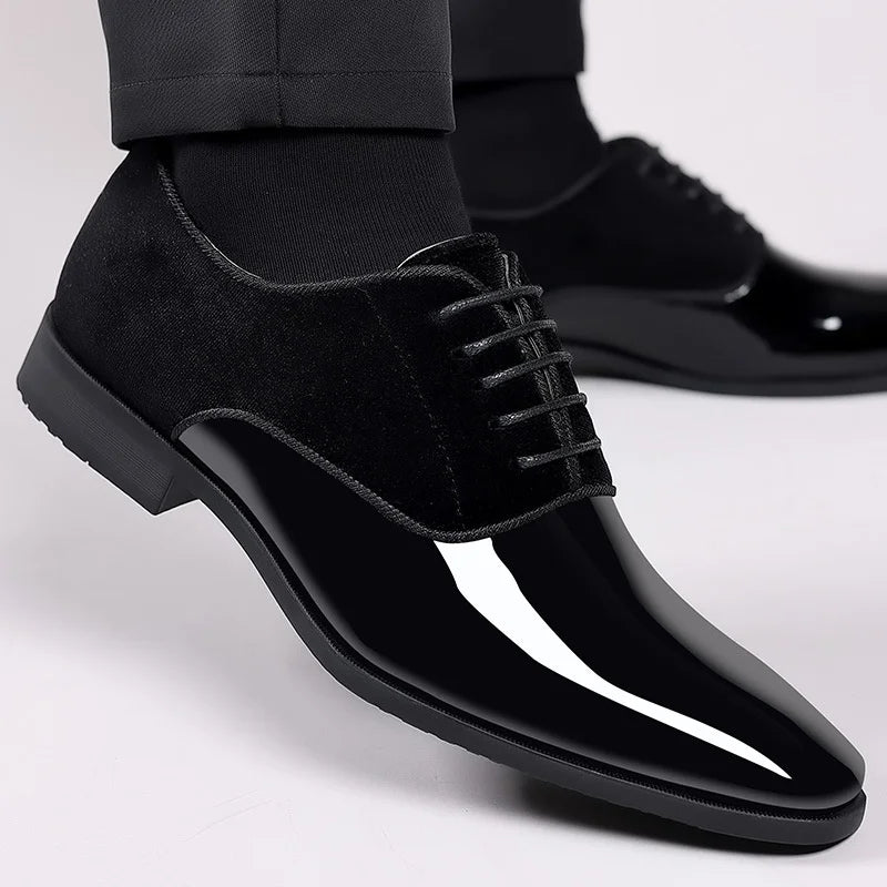 Herren Patent-Oxford Schuhe Mit Samt Und Glänzendem Kontrastdesign