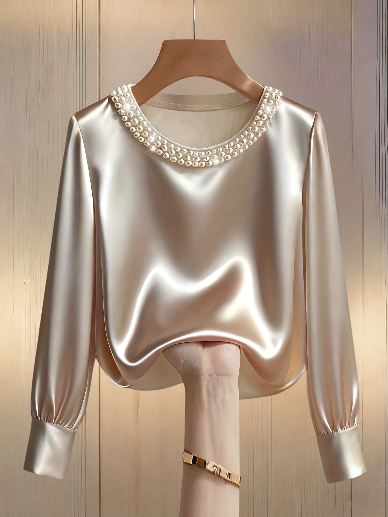 Damen Bluse Mit Satin-Bischofärmeln Und Perlen- und Kristallbesatz