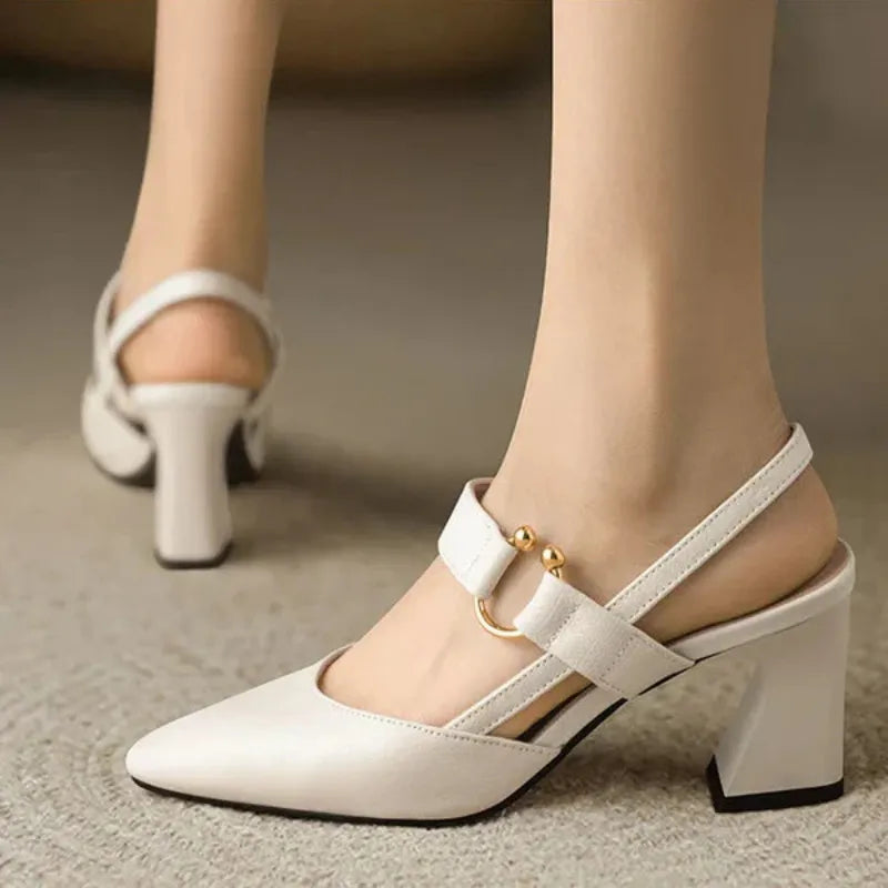 Damen Slingback Schuhe Mit Blockabsatz Und Spitzem Zehenbereich