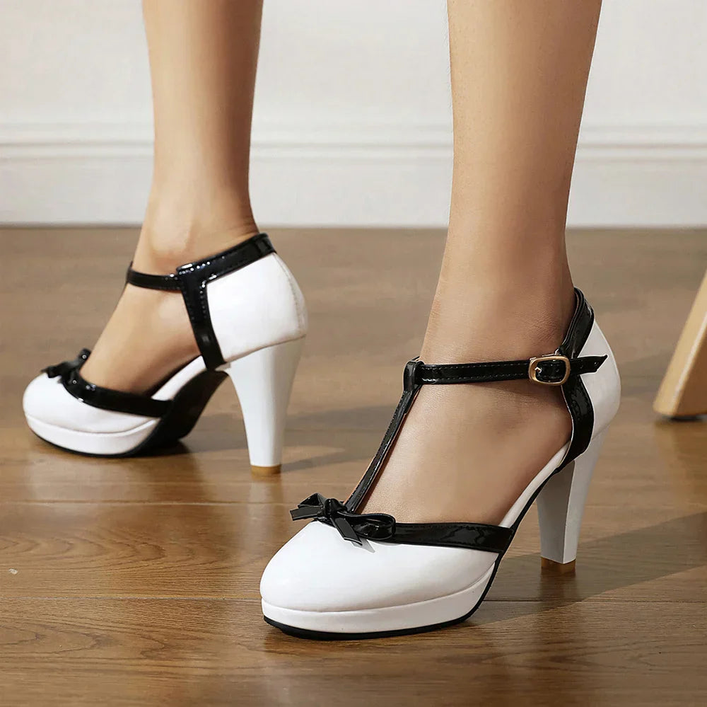 Damen T-Strap Pumps Mit Schnallenverschluss Und Runder Zehenpartie