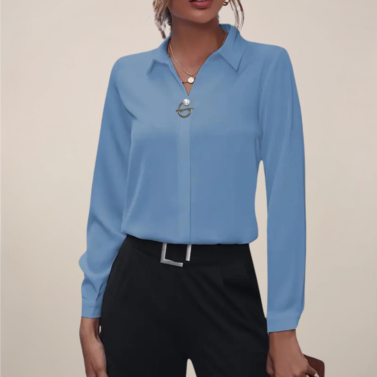 Elegante Einfarbige Damenbluse Mit Langen Ärmeln Und Kragen